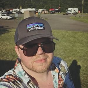 Meet your Posher, Justin